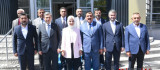 Aile ve Sosyal Hizmetler Bakanı Mahinur Özdemir Göktaş, Büyükşehir Belediyesi'ni Ziyaret Etti
