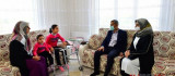 Başkan Çınar, Engelli Ve Şehit Annelerini Unutmadı