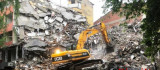Depremde Hasar Gören Fuzuli Caddesindeki Bina Yıkıldı