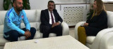 Ampute Milli Futbol Takımın Kalecisi Karadağ, Başkan Gürkan'ı Ziyaret Etti