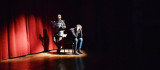 Yeşilyurt Belediyesi Tiyatrosu 'Kayıp Hayatlar' Oyununu Sahneledi
