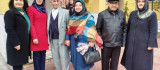 Emine Akkurt, Huzurevi'nde Yaşlıları Ziyaret Etti